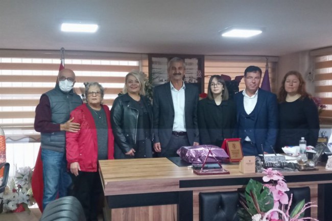 ESO'dan Didimli Ada Cemre'ye plaket