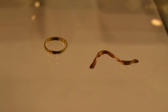 Didim'de sahte olduğunu bilmeden altın bozdurdular