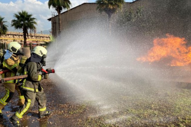 Kocaeli İtfaiyesi adeta bir okul oldu