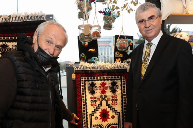 Sakarya Büyükşehir'den ‘Hanımeli Pazarı'