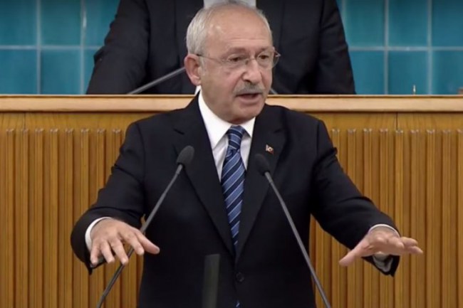 Kılıçdaroğlu: "24 Kasım'da öğretmenlere birer maaş ikramiye vereceğiz"