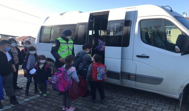 Zonguldak'ta okul çevresi ve servislere denetim