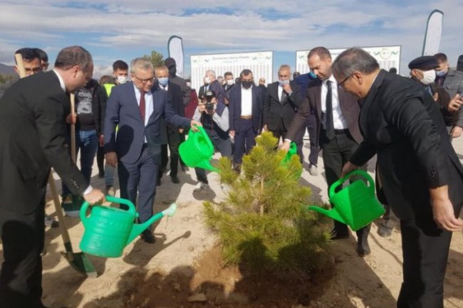 Niğde'de "Her Öğretmen İçin Bir Fidan"