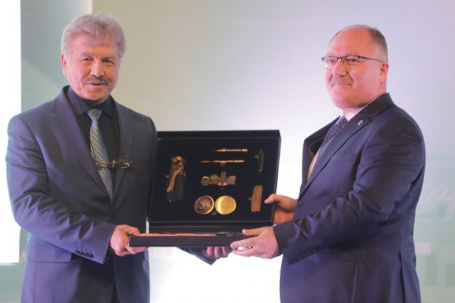 Sivas Belediyesi 70 öğretmen odası açtı