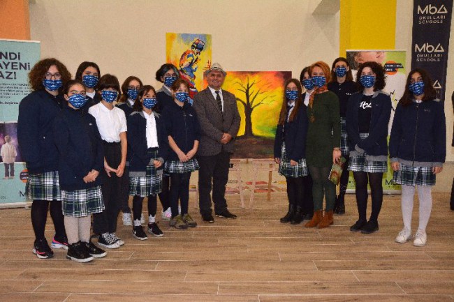 Devlet ödüllü sanatçıdan Bursa'da 'Sihirli Işığın Gücü' sergisi