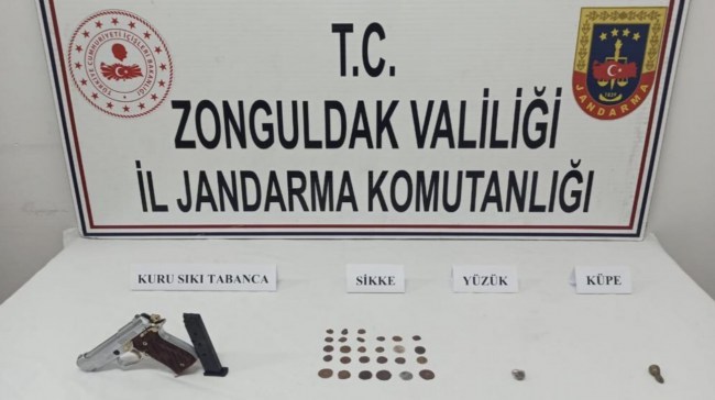 Gökçebey’de satışa hazır tarihi eserlere jandarma baskını