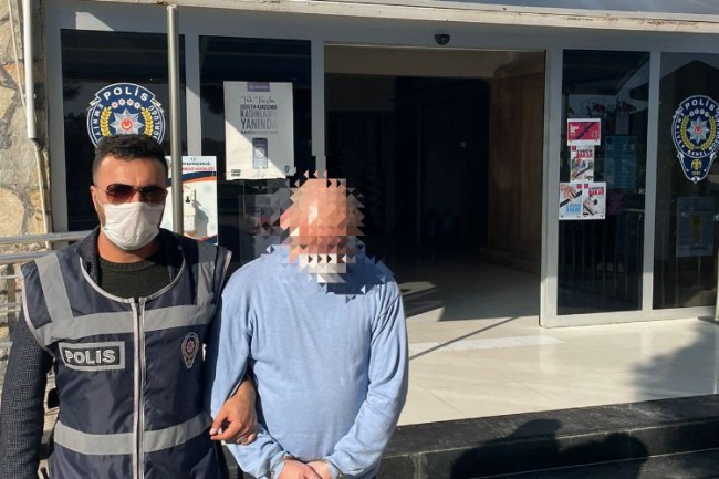 16 ayrı müzekkereden aranan şahıs Didim'de yakalandı