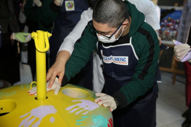 Atıklar esere dönüştü