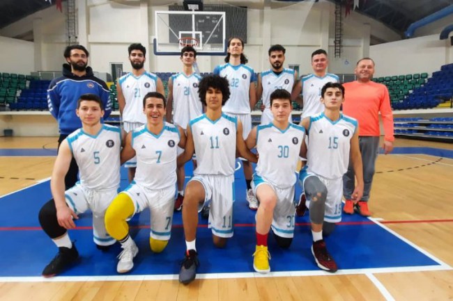 Kütahya iki yıl sonra basketbol sezonuna başladı