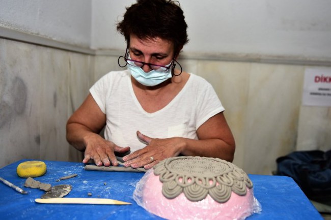 Bursa Yıldırım'da 'Seramik' kurslarına yoğun ilgi