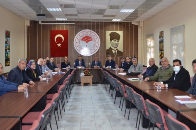 Niğde'de toplantıda patates konuşuldu