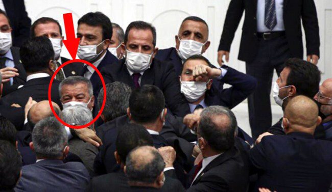 Mecliste kavga.. Polat Türkmen arada kaldı