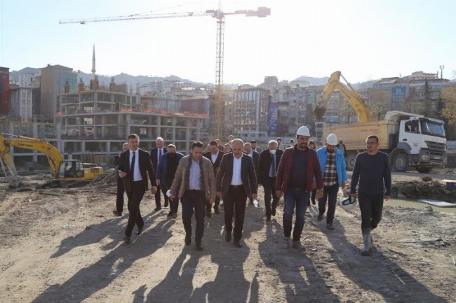 Rize'de devam eden yatırım çalışmaları incelendi