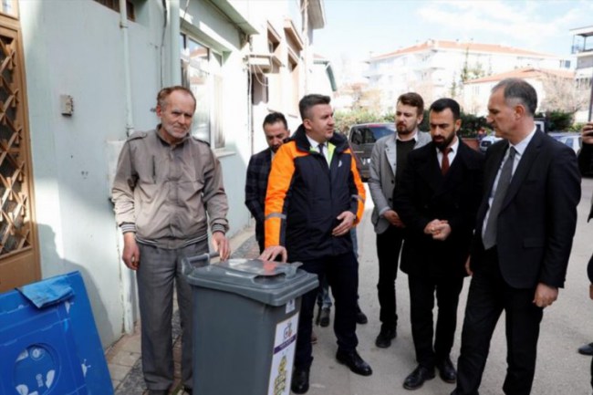 Bursa İnegöl'de 'Bireysel Çöp Konteyneri' uygulaması tamamlandı