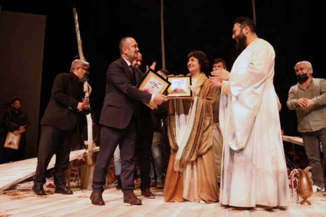 Kocaeli'nde "Aradığın Seni Arayandır'' oyunu