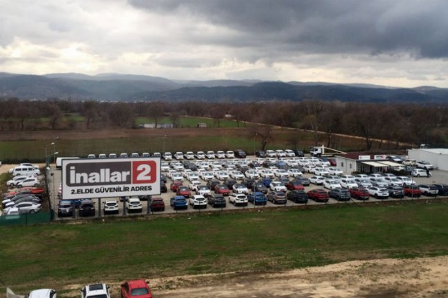 Bursa'da ikinci el ve sıfır araçlarda stokçuluk isyanı! Fahiş fiyatların sebebi ortaya çıktı!