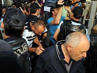 Emniyetten açıklama: 19 maçta şike var!..