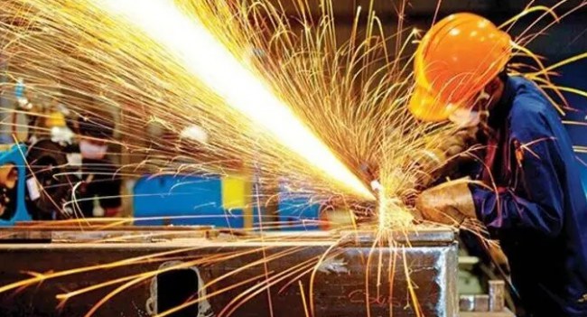 Sanayi üretimi yıllık %8,5 arttı