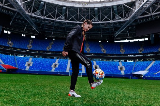 UEFA Şampiyonlar Ligi'nin resmi maç topu hazır