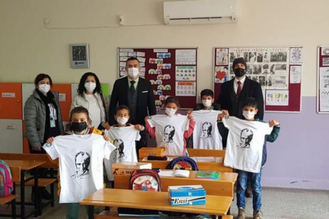 Manisa'da eğitime destek