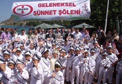 ERDEMİR'den sünnet şöleni