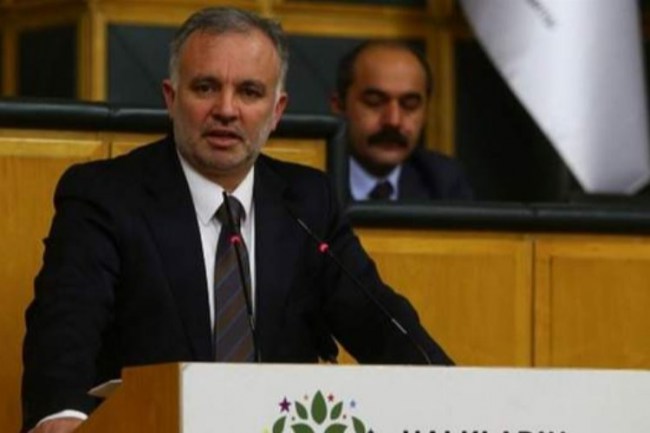 Ayhan Bilgen, HDP'den istifa etti