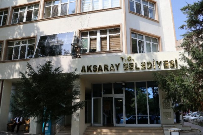 Aksaray Belediyesi izinsiz broşür ve afişler için uyardı