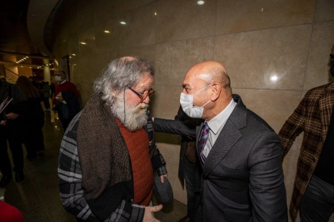 İzmir'de 'Uluslararası Mizah Festivali' başladı