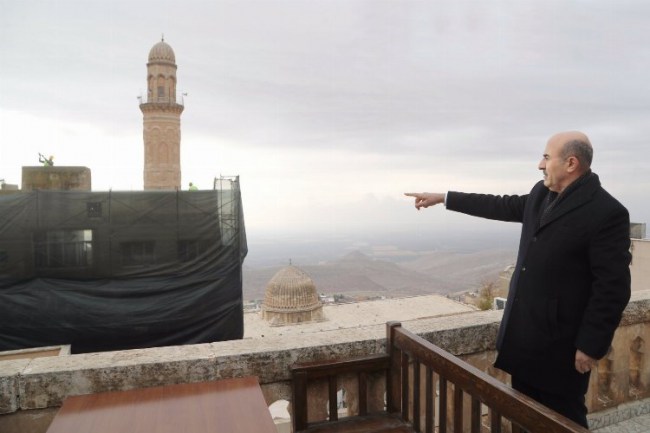 Mardin'de tarih beton binalardan arındırılacak