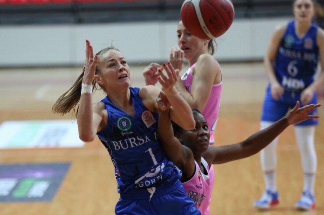 Bursa'nın İncileri kazanmayı sevdi