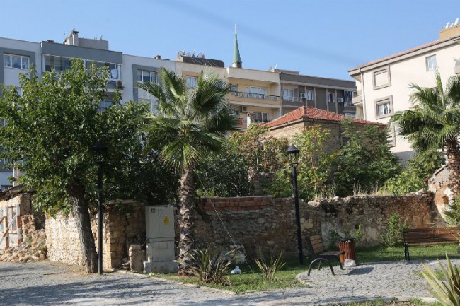 İzmir Gaziemir'de en eski yapı yenileniyor