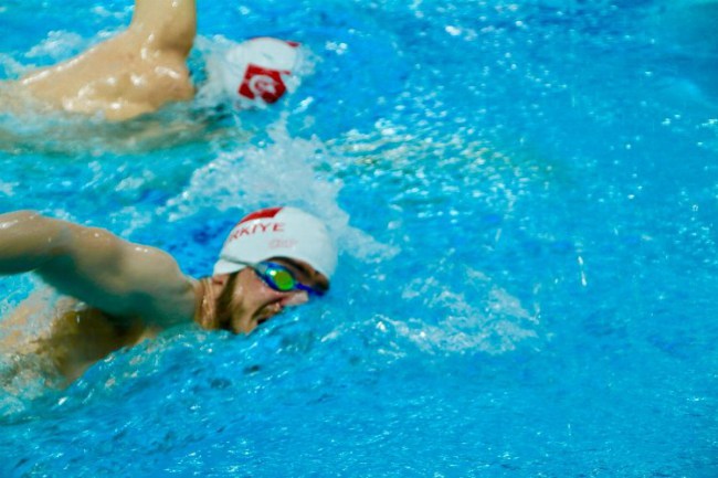 Otizmli Milli Yüzücü Sezgin'den büyük başarı