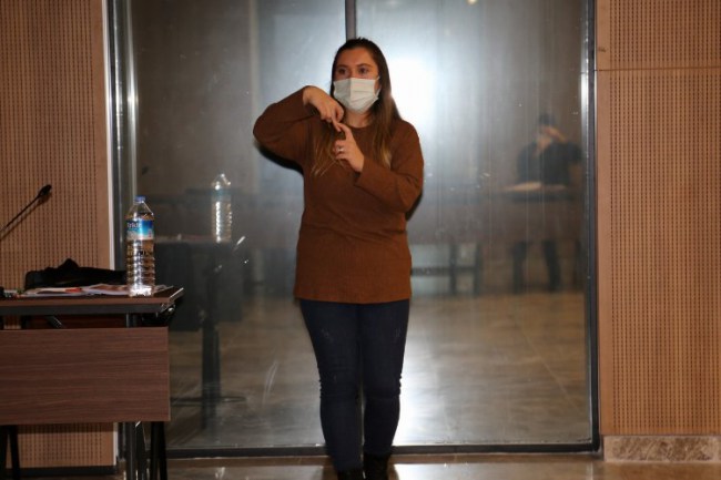 Kocaeli'nde hizmet için işaret dili