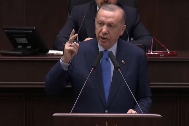 Erdoğan: "Seçimler Haziran 2023'te, nokta koyuyorum"