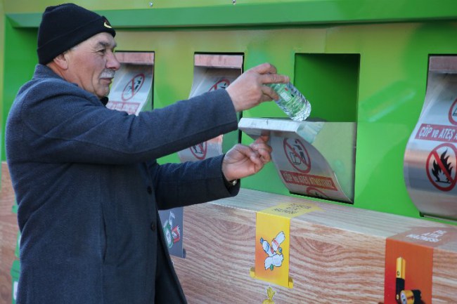 Ankara Gölbaşı Belediyesi'nin temizlik mesaisi