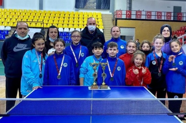 Sakaryalı minik raketler Türkiye Şampiyonasında