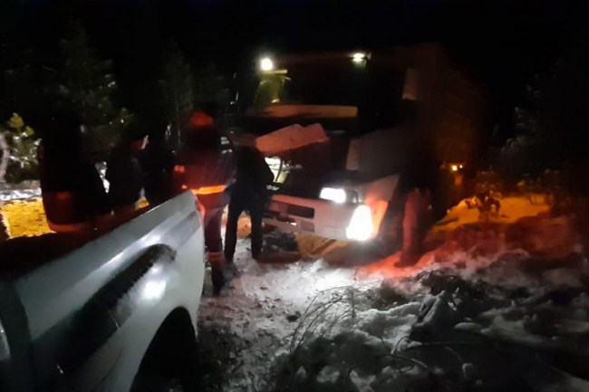 Manisa Demirci'de karla mücadelede yoğun mesai