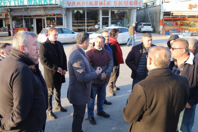 İzmir Menderes çevre yolundaki esnafa destek