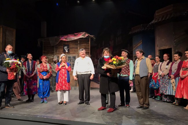 Bursa Devlet Tiyatrosu Edirne'de sahne aldı