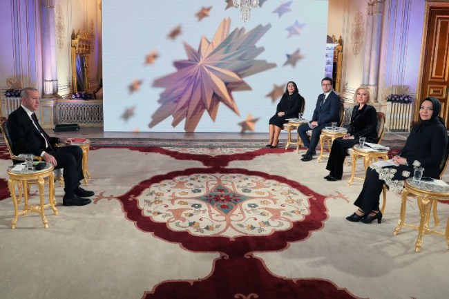 Cumhurbaşkanı Erdoğan: "TL mevduatlar ivmelenerek artacak"