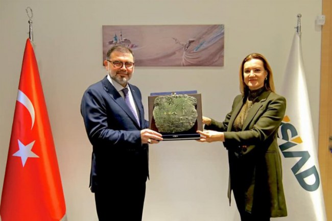 MÜSİAD İzmir, Rektör Nükhet Hotar'ı ağırladı