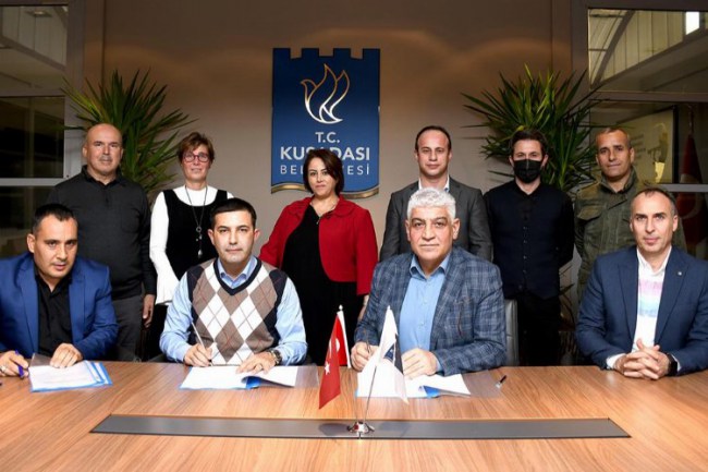 Kuşadası Belediyesi'nde toplu iş sözleşmesi sevinci