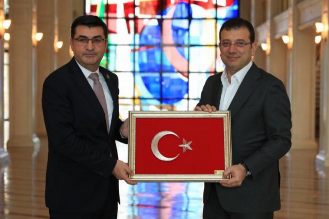 İmamoğlu: "Şehit ve Gazi ailelerimiz birinci sırada"