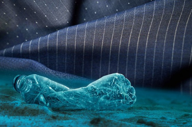 8,7 milyon pet şişeyi kumaşa dönüştü