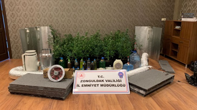 Kdz.Ereğli ve Devrek’te uyuşturucu baskını