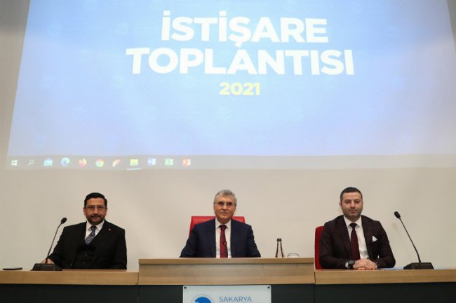 'Tüm enerjimizi Sakarya için harcamaya devam'