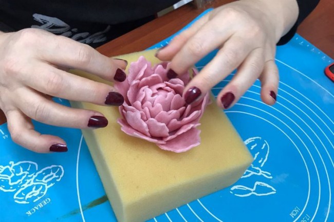 İzmit'te 'Tutkal Hamur Çiçeği' kursu