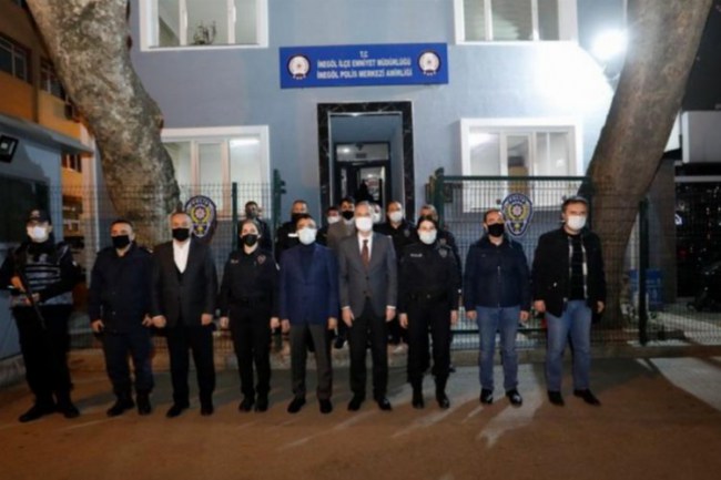 Bursa İnegöl'de protokol yeni yıla kamu personeli ve esnafla girdi