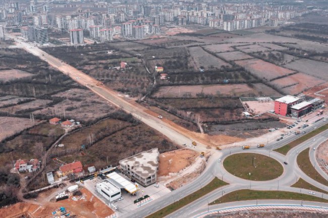 Malatya'da yapılan 35 metrelik yol incelendi