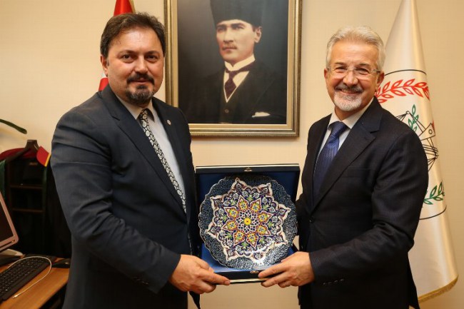 TBB Başkan Yardımcısı Gürkan Altun'a Nilüfer nezaketi